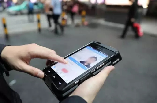 中兵康佳“智慧執(zhí)法”助陣警方打擊罪犯！